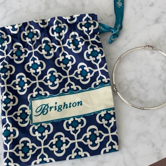 Twinkle Round Bangle From the Twinkle Trio Collection - Picture 5 of 5